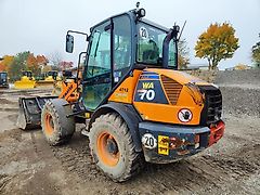 Komatsu WA70-7