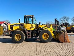 Komatsu WA 320-5
