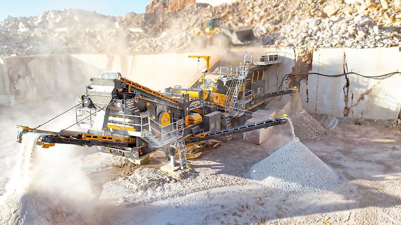 Fabo PRO-150 MOBILE CRUSHING SCREENING PLANT WITH WOBBLER FEEDER