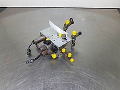 Case 921C-407165A1-Valve/Ventile/Ventiel