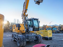Liebherr A916
