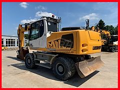 Liebherr A 920 Litronic