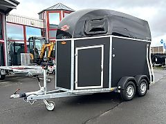 Pferdeanhänger Böckmann Duo Esprit silver+black Aluboden 100 km/h