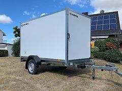 AKTION Brenderup Koffer Anhänger 750 KG mit Türen neues Modell