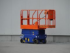 JCB Lager Neugerät 8 Meter Scheren Arbeitsbühne Hebebühne Elektroschere