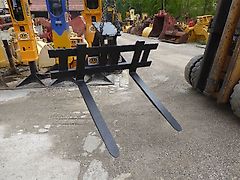 Trevi - Paletten-Gabel PG 2t - aktuell mit Adapterplatte mit Bohrbild Indeco 300 - Bagger: 2t-6t